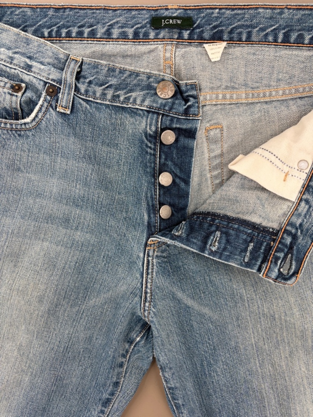 J. Crew Women’s Cuffed Straight Leg Light Blue Wash Button Fly Jeans Size 10 - Picture 8 of 10